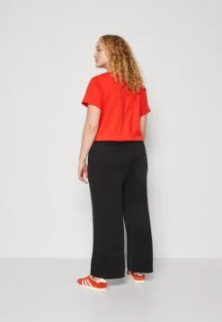 Modal Soft Culotte - Trousers - Black -Even&Odd 0e5dc42884f5478093fbe2e36d372130