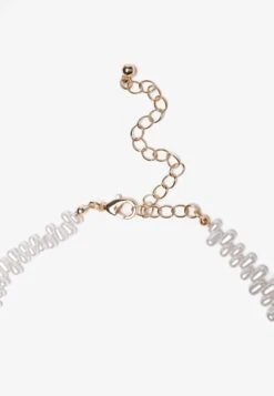 Even&Odd Necklace - White/red -Even&Odd 14a2f73a2fb944c699896e5ce177a93c