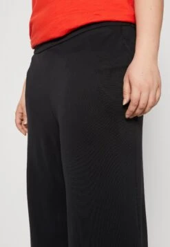 Modal Soft Culotte - Trousers - Black -Even&Odd 194c3252e24440e0a83306d65077b1d0
