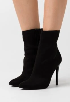 Even&Odd High Heeled Ankle Boots - Black