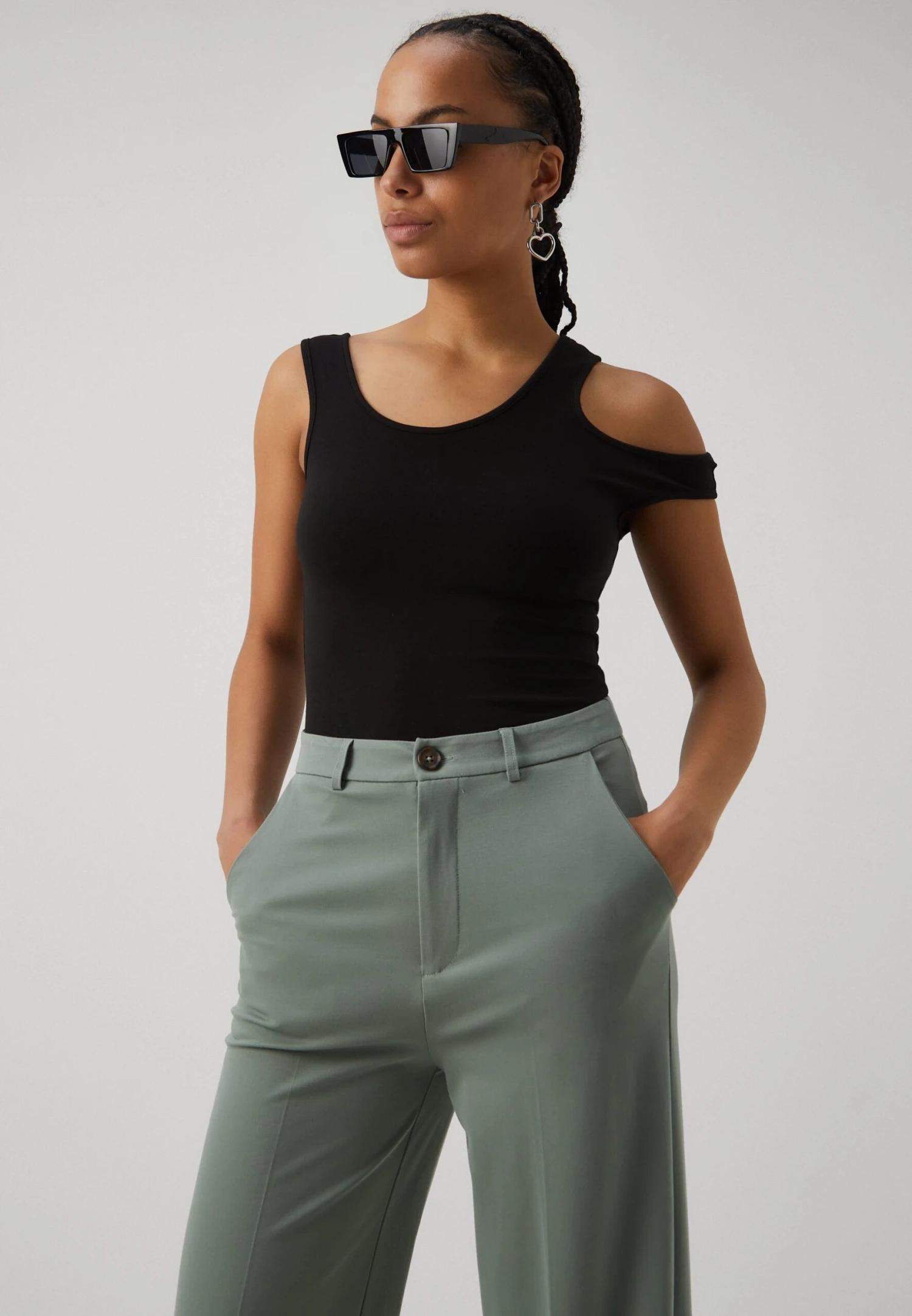 Even&Odd Trousers - Khaki 6 Even&Odd Trousers - Khaki - Image 4