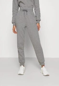 Even&Odd Off Shoulder&Jogger Set - Tracksuit Bottoms -Even&Odd 215b31c48cd24b70b5ea40a5a360ad0f