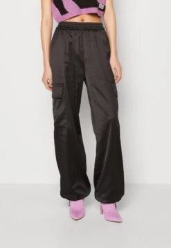 Even&Odd Cargo Trousers - Black
