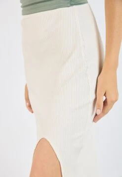 Even&Odd Pencil Skirt - Pristine -Even&Odd 45ffdbc3fd734ea5bcba91667bf00851