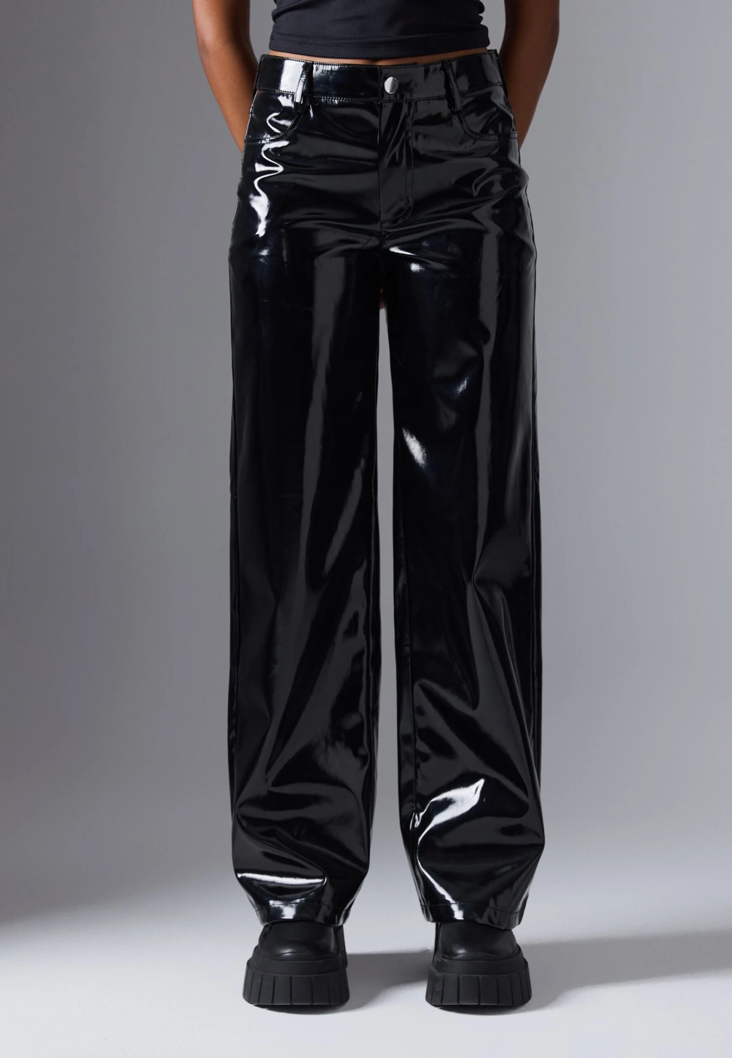 Even&Odd VINYL - Wide Leg - Black 3 Even&Odd VINYL - Wide Leg - Black