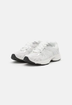Even&Odd Trainers - Silver/White -Even&Odd 65fc552140a34298860c5a62ca56e524