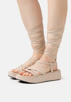 Even&Odd Platform Sandals - Beige