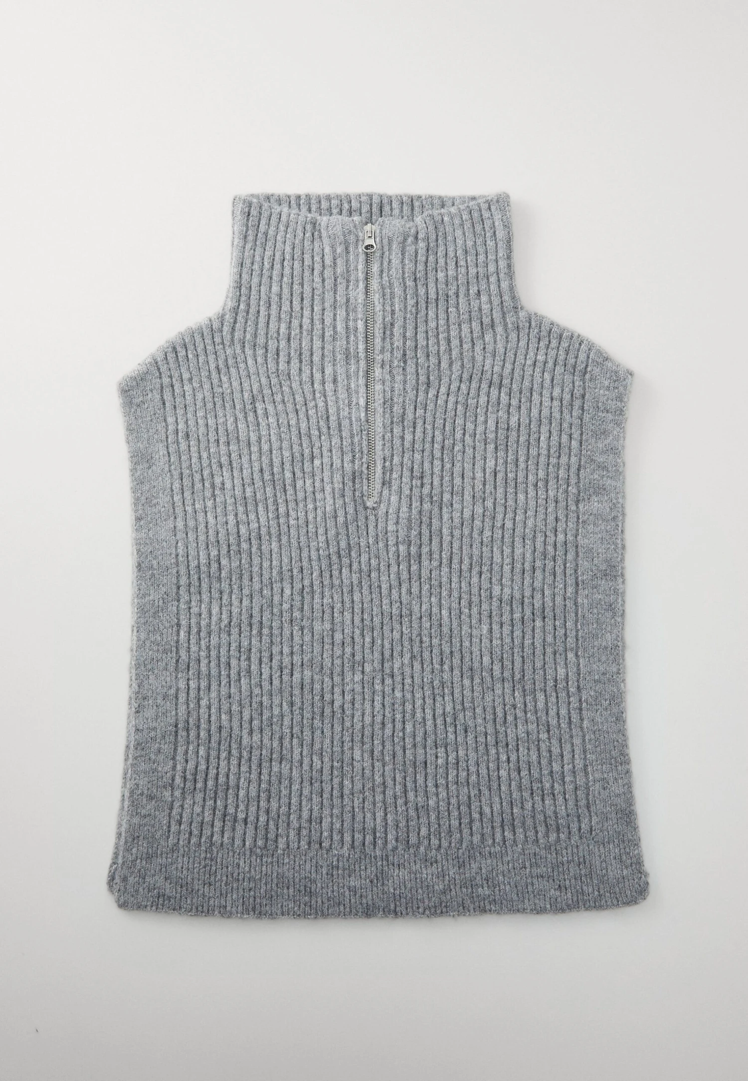 Even&Odd Snood - Black 9 Even&Odd Snood - Black - Image 7