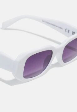 Even&Odd Sunglasses - White -Even&Odd 71df50e7048f42acaf8e210e99ea69e1