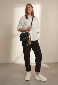 Even&Odd Blouse - White -Even&Odd 78b7f48272a44b2aac691e73deb6a860