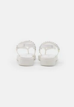 Even&Odd T-Bar Sandals - White -Even&Odd 7cf2a1be860042eaba9f676c99a24121