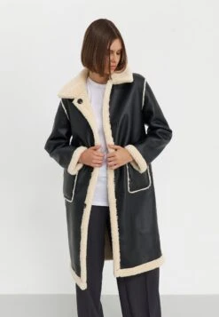 Even&Odd Classic Coat - Off-white/black