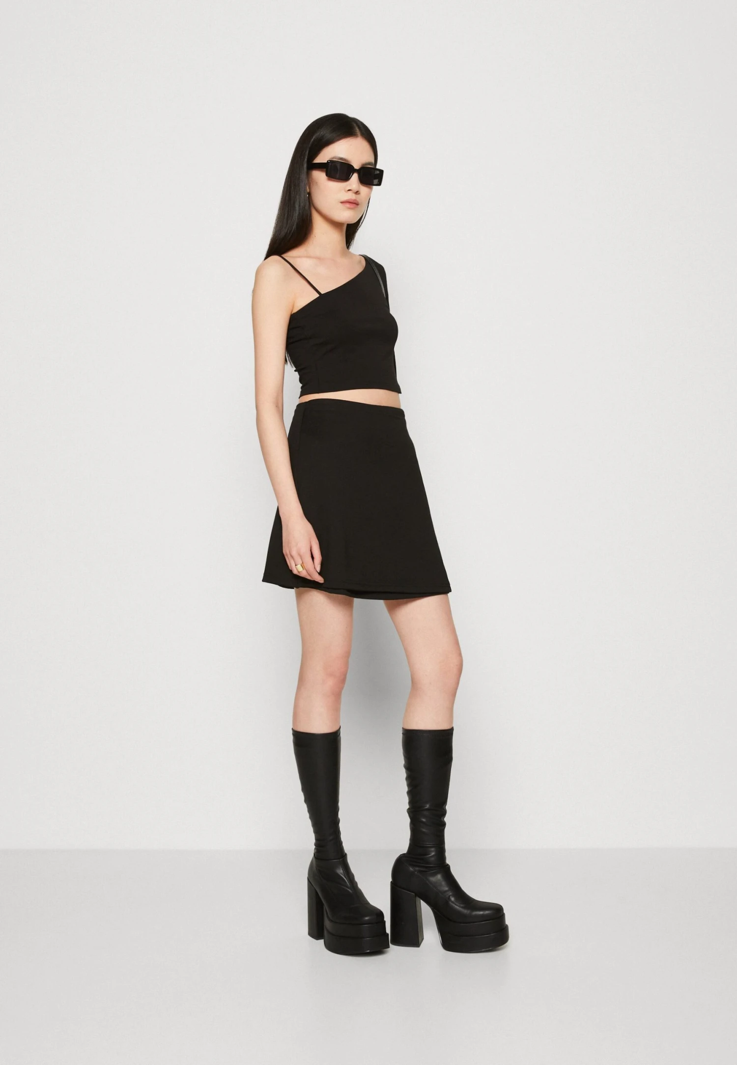 Even&Odd Wrap Skirt - Black 4 Even&Odd Wrap Skirt - Black - Image 2