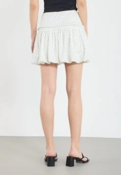 Even&Odd Puffball Skirt - White -Even&Odd a0f5f367bdef481d8fd71d83c59e76f8