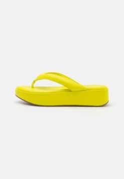 Even&Odd T-Bar Sandals - T-Bar Sandals -Even&Odd a6718759064141aabd76e60ebccc68b5