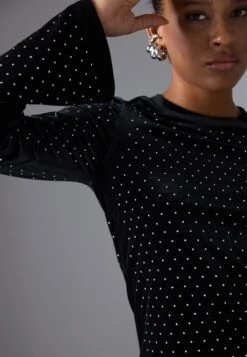 Even&Odd VELVET LONG SLEEVED TOP WITH STUDS - Long Sleeved Top - Black -Even&Odd b89bbfe7ca66426e84c212801c0e99ae