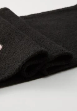 Even&Odd Scarf - Black/pink -Even&Odd b8f3f0fbeeb5481994622aba0d24a6a4