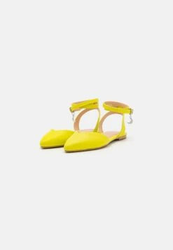 Even&Odd Slingback Ballet Pumps - Yellow 10 Even&Odd Slingback Ballet Pumps - Yellow -Even&Odd bd0e012ca90a4be18722326ea4c37a4d