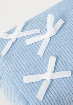 Even&Odd BOW - Wash Bag - Blue/off-white -Even&Odd bd97ab9800a74aad86fdf0d395ad8f37