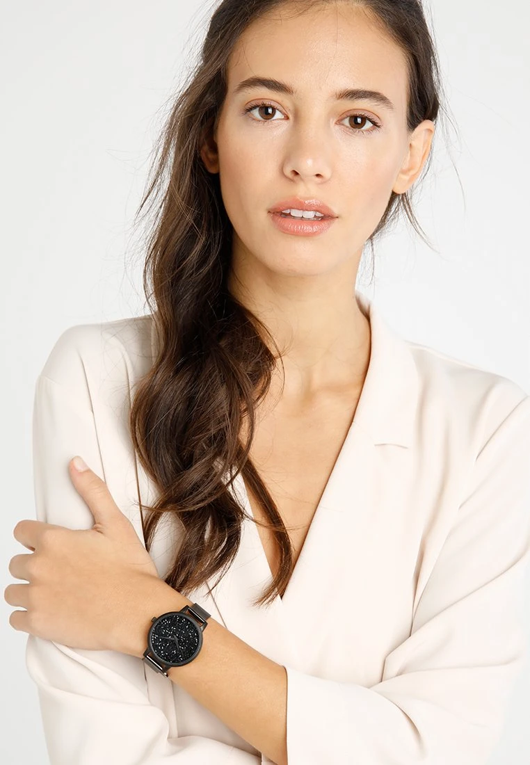 Even&Odd Watch - Black 3 Even&Odd Watch - Black