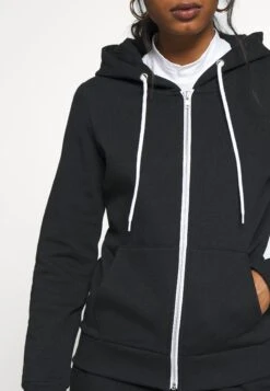 Zip-Up Sweatshirt - Black -Even&Odd d65ba7bf84d3470c9eabb3ce8c121f2c