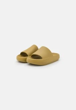Even&Odd Pool Slides - Khaki 10 Even&Odd Pool Slides - Khaki -Even&Odd e2686a5f6fda4149bc1aa1ff8ed3977d