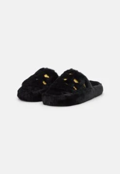 Even&Odd Slippers - Black -Even&Odd e5921ab3b82c4019942bd44f25a48748