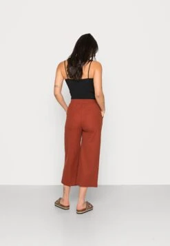 Even&Odd Trousers - Red 9 Even&Odd Trousers - Red -Even&Odd ec8b6e62b3034a6694df5ebfc99edb84