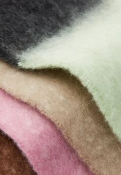 Even&Odd Scarf - Brown/green/orange -Even&Odd f3ae427760d34dcebf98e228af5a5d72